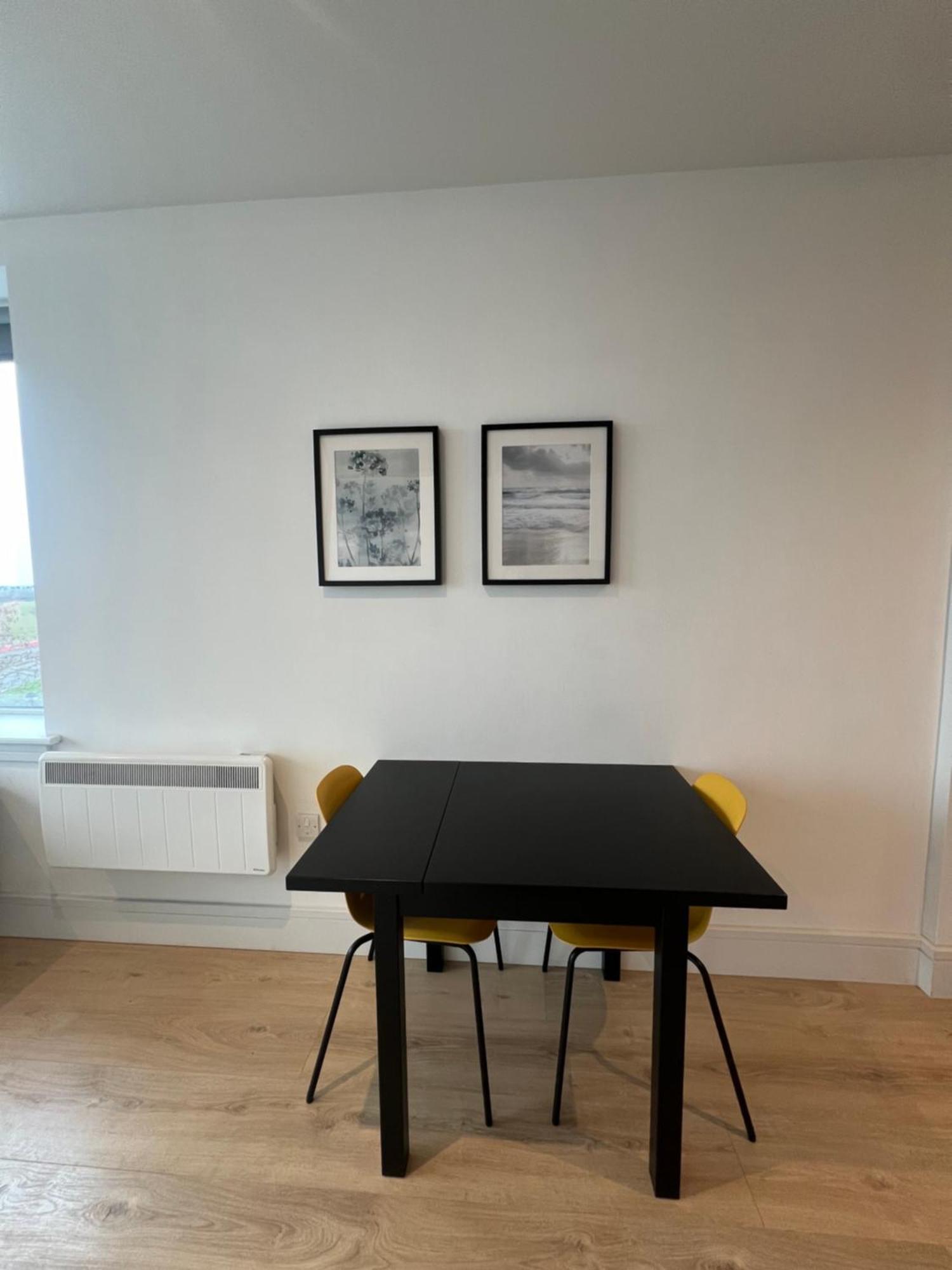 London Heathrow Airport Apartment Voyager House Terminal 12345 - Ev Electric And Parking Available! 希思罗 外观 照片